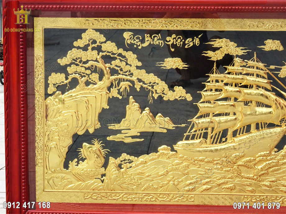Tranh thường được người d&ugrave;ng treo trong ph&ograve;ng kh&aacute;ch, hay ph&ograve;ng l&agrave;m việc. Khi treo tranh, bạn n&ecirc;n để thuyền hướng di chuyển v&agrave;o nh&agrave; hay v&agrave;o căn ph&ograve;ng của ch&iacute;nh m&igrave;nh để n&oacute; tạo được n&eacute;t phong thủy tốt nhất cho cả gia chủ lẫn người th&acirc;n trong gia đ&igrave;nh